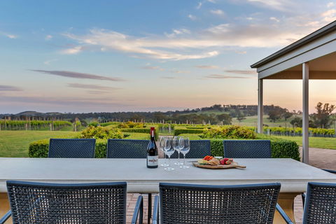 Simon Tolley Lodge - Accommodation Gold Coast 2