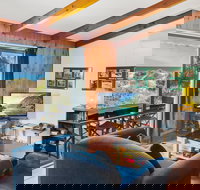 Socks 'n' Sandals - Accommodation Gold Coast