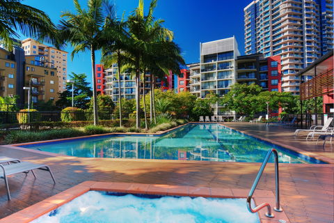 The Docks On Goodwin - Accommodation Gold Coast 0