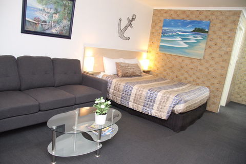 Tweed Harbour Motor Inn - Accommodation Gold Coast 1