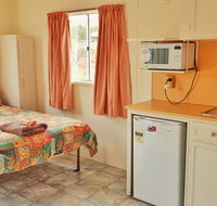 Willow Springs The Governess' Cabin - Accommodation Gold Coast