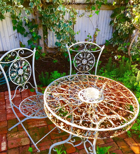 3 Divas Accommodation - The Moscato Cottage - 1 Gold Coast 2