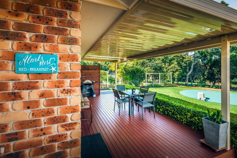 A Larks Nest - Accommodation Gold Coast 1