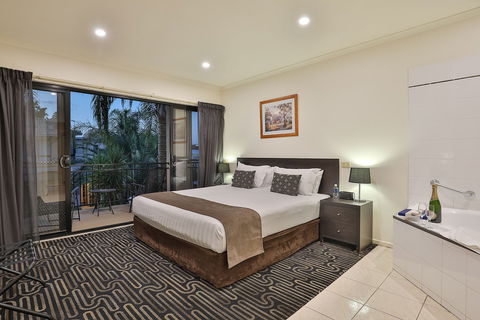 Aquarius Apartments - Accommodation Gold Coast 2