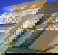 Atlantis - Accommodation Gold Coast