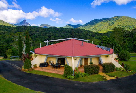 A View Of Mount Warning Bed And Breakfast - Accommodation Gold Coast 0