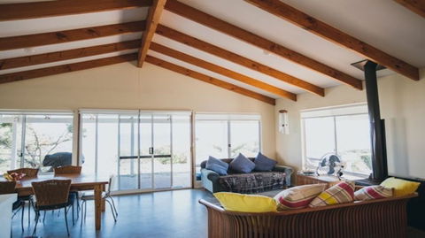 Bay Beach House - Gold Coast 4U 1