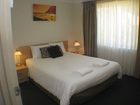 Beaches Serviced Apartments - Accommodation Gold Coast 1