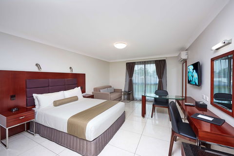 Best Western Casula Motor Inn - Accommodation Gold Coast 1