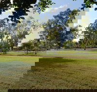 Capella Van Park - Accommodation Gold Coast