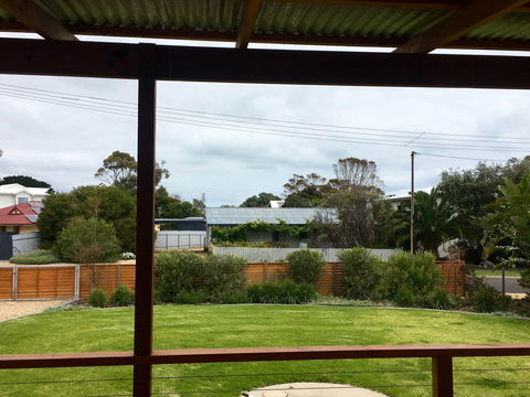 Carry Getaway - Accommodation Gold Coast 1