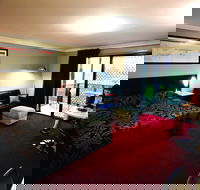 Cattleman's Country Motor Inn and Serviced Apartments - Open with Room Service - Accommodation Gold Coast