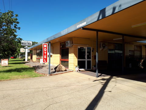 Cootamundra Gardens Motel - Accommodation Gold Coast 2