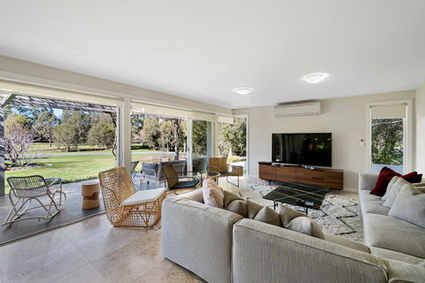CUB Country House - Berry - Accommodation Gold Coast 1