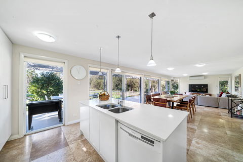 CUB Country House - Berry - Accommodation Gold Coast 2
