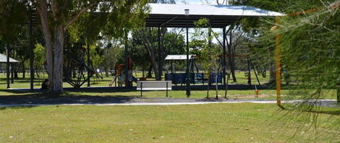 EconoLodge Beachside Motel - Accommodation Gold Coast 2