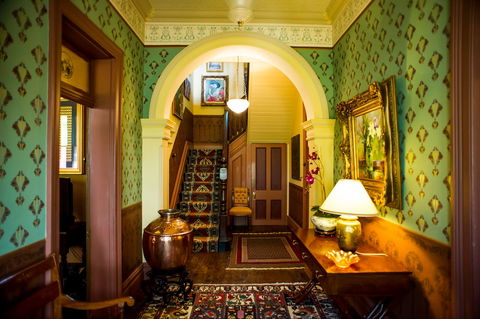 Grenfell Hall - Accommodation Gold Coast 2