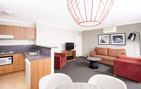 Mantra On Northbourne - Accommodation Gold Coast 1