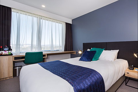 Mantra MacArthur Hotel - Accommodation Gold Coast 1