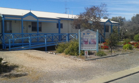 Marion Bay Holiday Villas - Accommodation Gold Coast 1