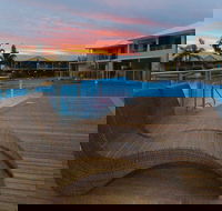 Oaks Port Stephens Pacific Blue Resort - Gold Coast 4U