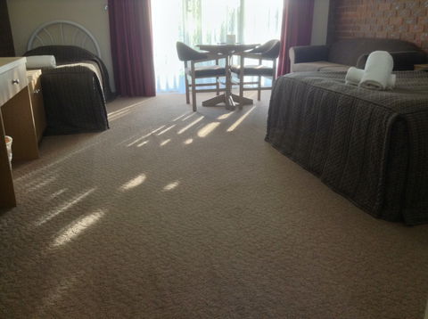 Paradise Lakes Motel - Accommodation Gold Coast 2