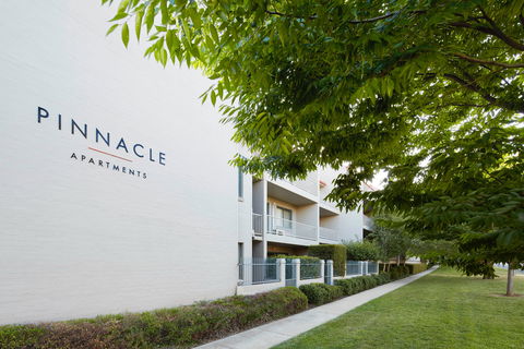 Pinnacle Apartments - Accommodation Gold Coast 0