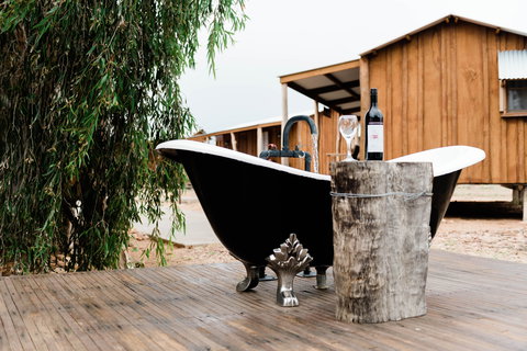 Saltbush Retreat - 1 Gold Coast 0