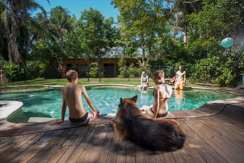 Samurai Beach Bungalows Port Stephens YHA - Gold Coast 4U 0