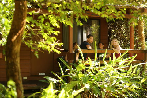 Samurai Beach Bungalows Port Stephens YHA - Gold Coast 4U 2