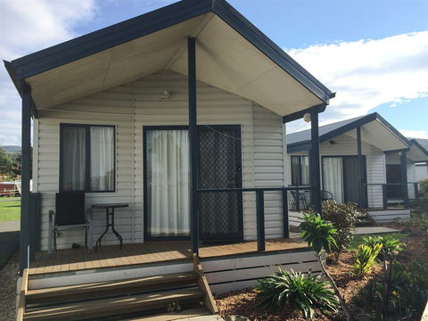 Snug Beach Cabin And Caravan Park - Gold Coast 4U 2