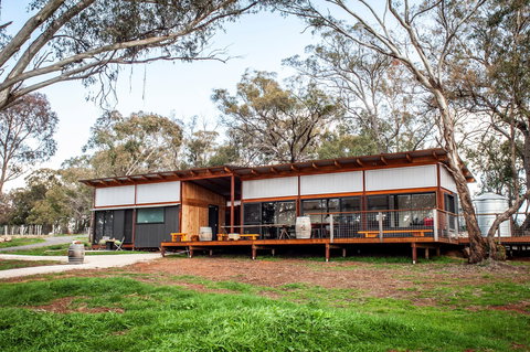 Strawhouse - Accommodation Gold Coast 1