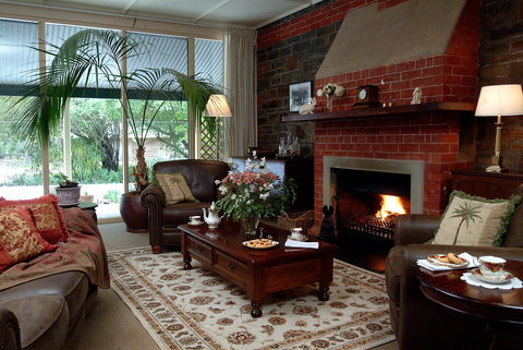 The Lodge Country House - Accommodation Gold Coast 1