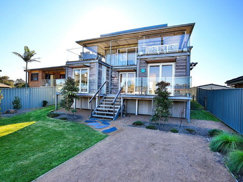 The Palings: Pet Friendly Holiday Home - Accommodation Gold Coast 0