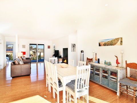 The Palings: Pet Friendly Holiday Home - Accommodation Gold Coast 2