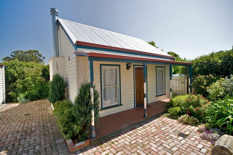 Torquay 1903 Period Cottages - Accommodation Gold Coast 1