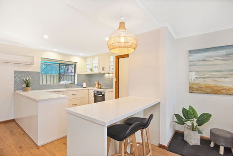 4/11 Cornhill Road - Accommodation Gold Coast 0