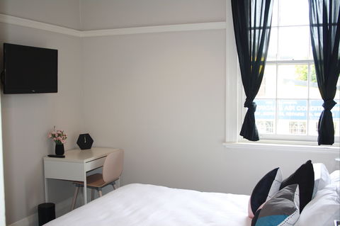 Annandale Hotel - Accommodation Gold Coast 2