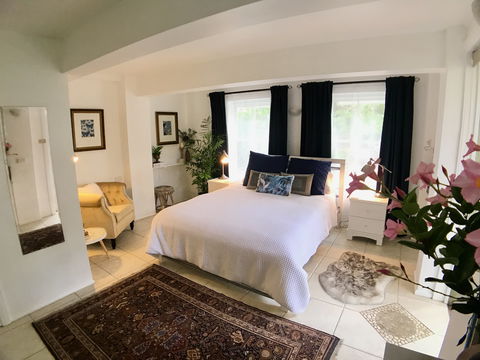 Bangalow Studio Apartment - Gold Coast 4U 0