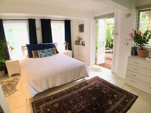 Bangalow Studio Apartment - Gold Coast 4U 1