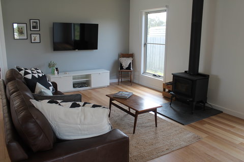 Barbie May's - Accommodation Gold Coast 2