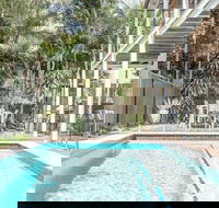 Beach Chalet - Accommodation Gold Coast