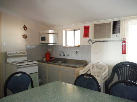 Beach Escape - Accommodation Gold Coast 2