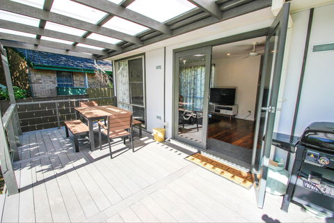 Bianconero - Accommodation Gold Coast 1