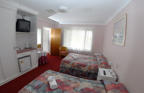 Blue And White Lodge - Accommodation Gold Coast 2