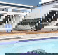 Bondi Blue - Accommodation Gold Coast