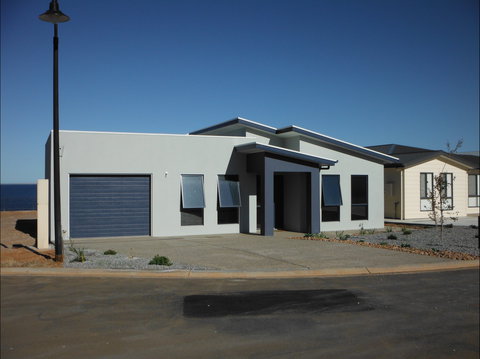 Coastal Getaway - Accommodation Gold Coast 0