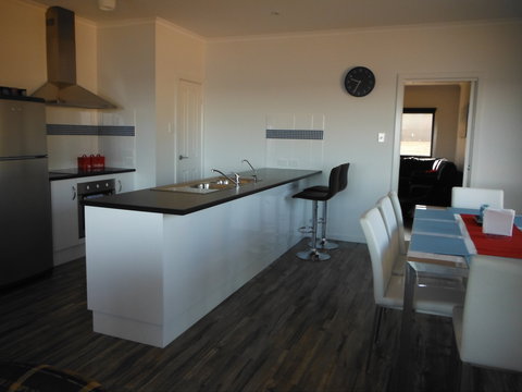 Coastal Getaway - Accommodation Gold Coast 2