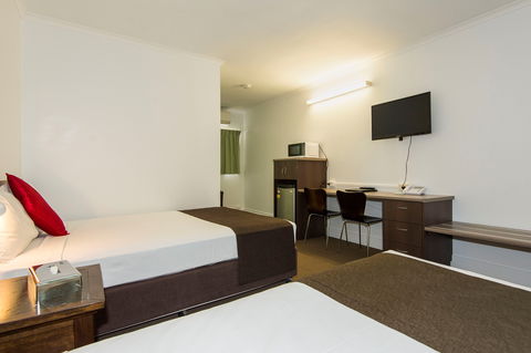 Coral Sands Motel - Accommodation Gold Coast 0