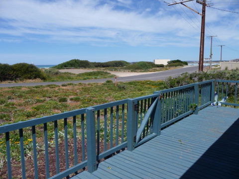 Driftwood - Accommodation Gold Coast 1